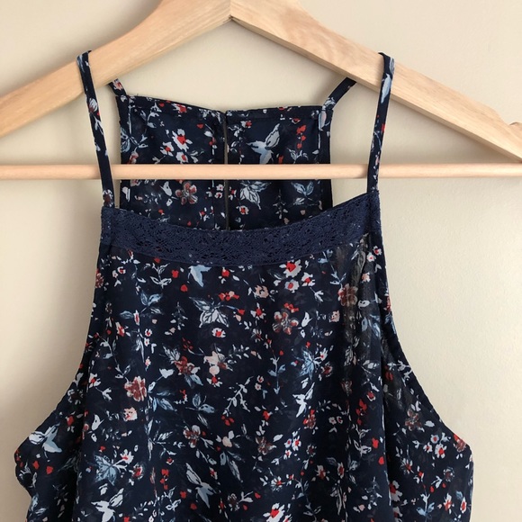 Abercrombie & Fitch Sleeveless Top - Picture 2 of 3